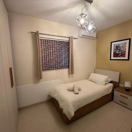 Seaside Escape Apartman *