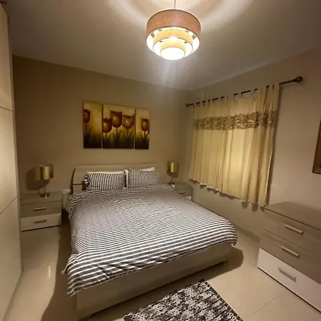 Apartment Seaside Escape Sliema