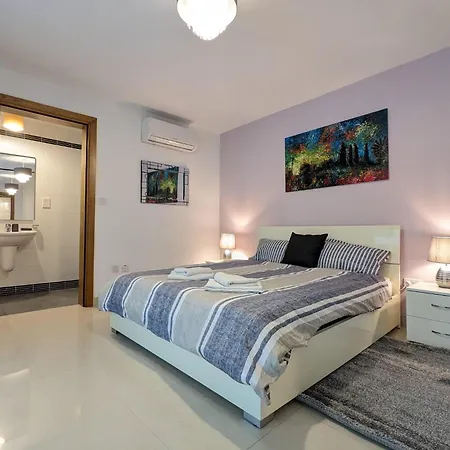 Apartment Seaside Escape Sliema