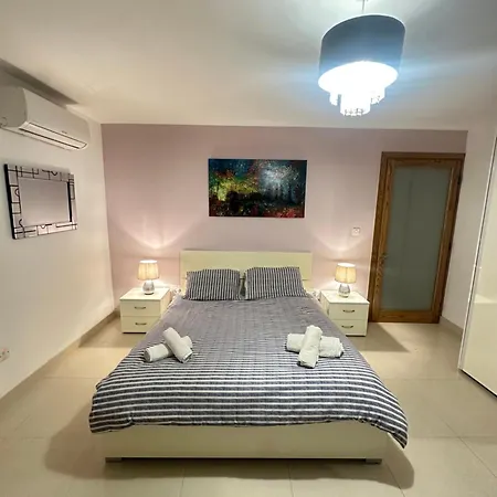 Seaside Escape Apartament *